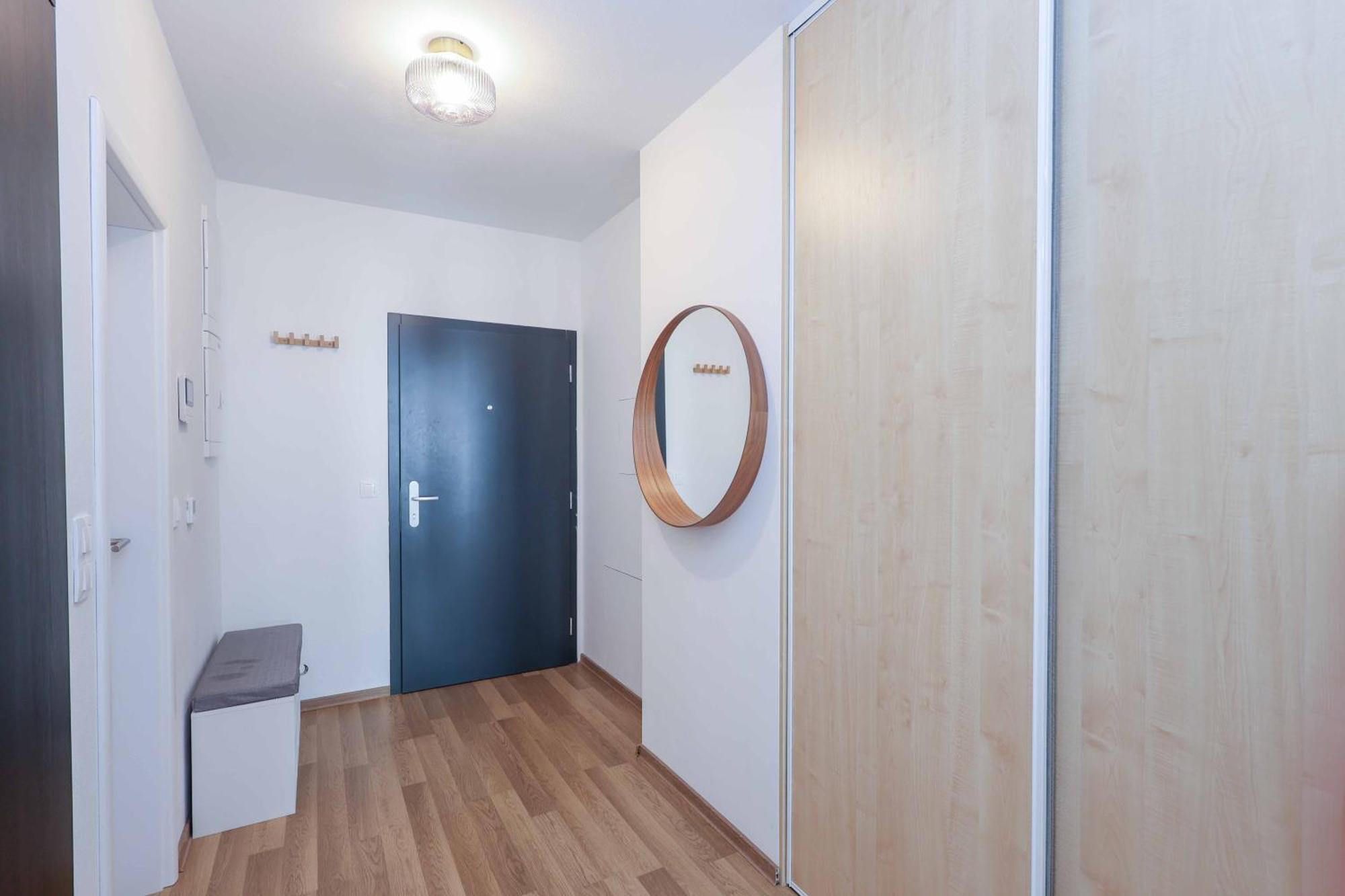 Апартаменти Adamick Place In City Centre With Free Parking Братислава Екстер'єр фото